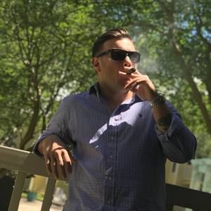 Meet your Posher, Christian